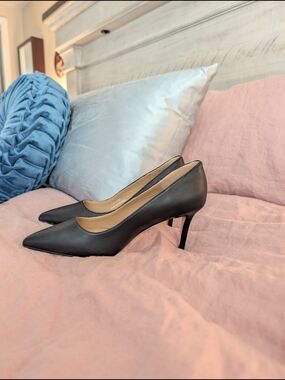 Quince NEW Italian Leather Classic Black Pointed-Toe Pumps Size 8